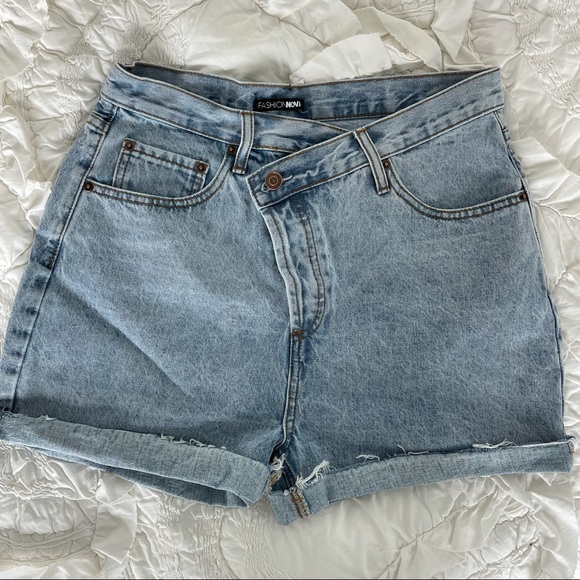 Fashion Nova Pants - Fashion Nova Crossover Shorts - New With Tags
